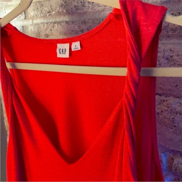 GAP Women’s Softspun Twist-Knot Tank Top in Color Rosehip Size Small - Picture 5 of 7